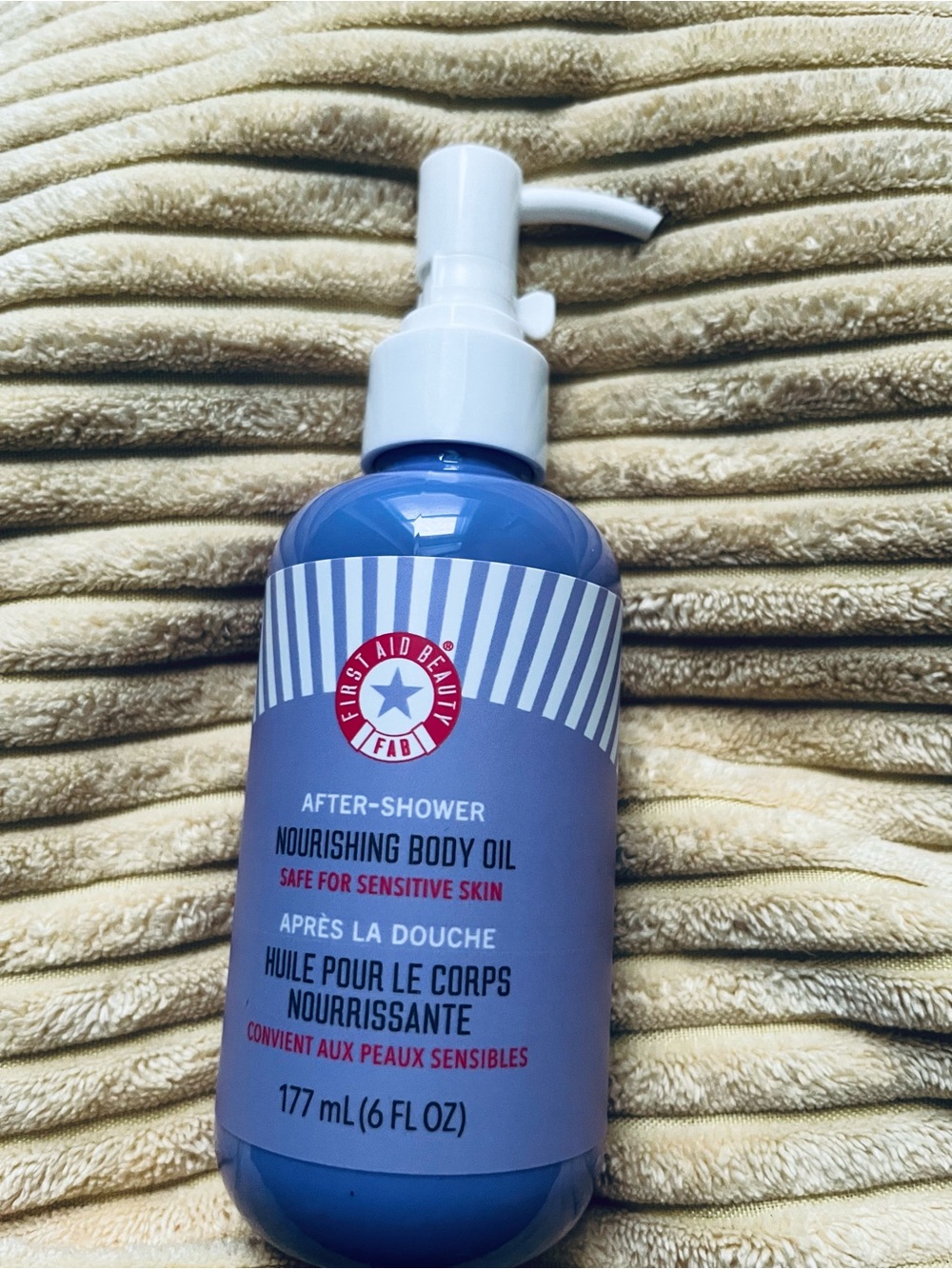 First Aid Beauty Blue After-Shower Nourishing Body Oil